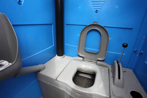 Best VIP or Luxury Restroom Trailers  in Kemp, TX